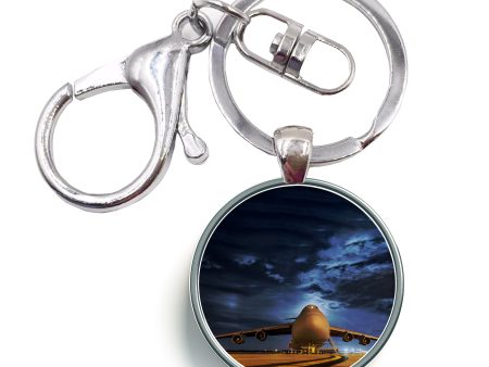 Amazing Military Aircraft at Night Designed Circle Key Chains Supply